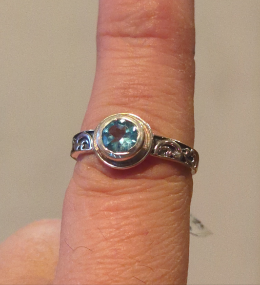 Blue Topaz Silver Ring sz 9