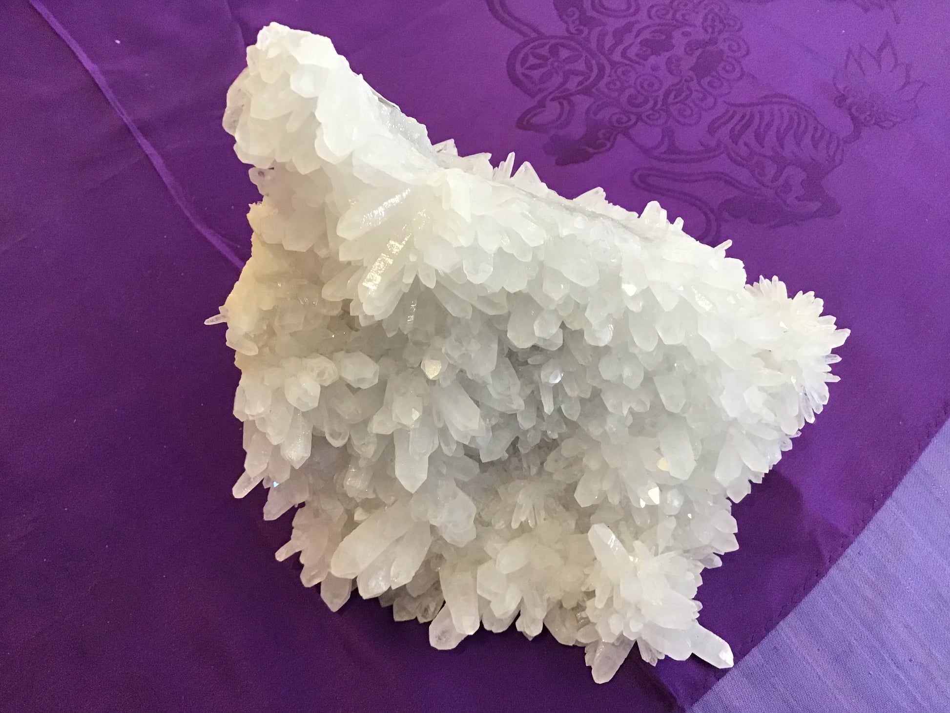 snowflake-quartz-the-sacred-well