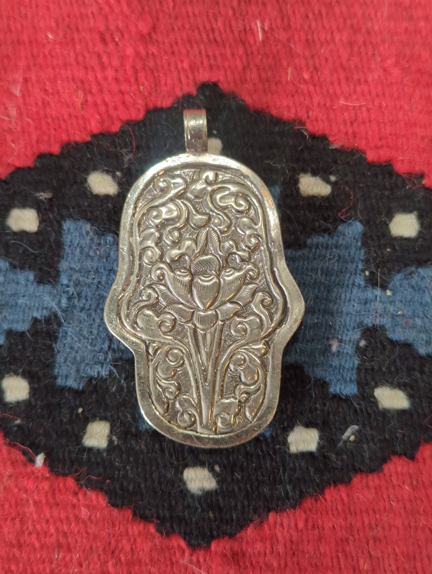 Hamza in Silver Pendant